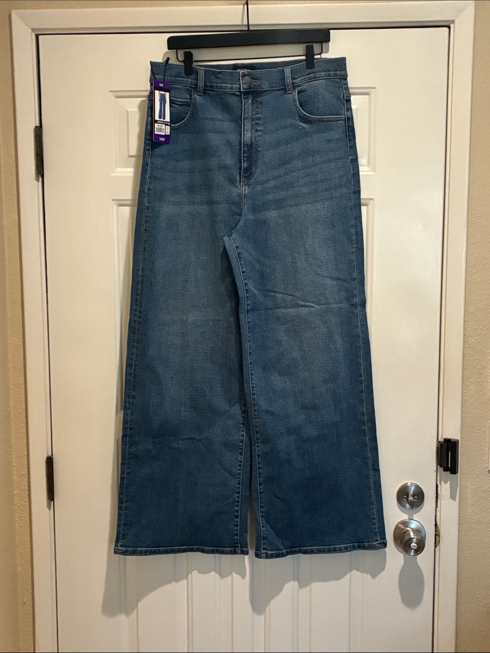 Well Worn Wide-Leg Blue Denim Jeans